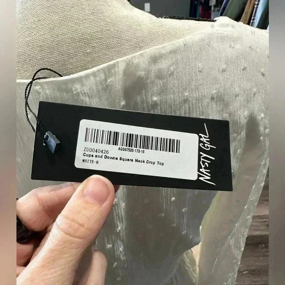 NWT Nasty Gal Cupped Square Neck Textured Crop Top White Size US 4 Long Sleeves - Picture 6 of 11